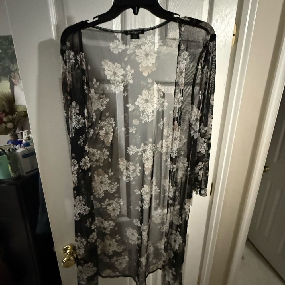 BUNDLE! 6 Cardigans - image 3